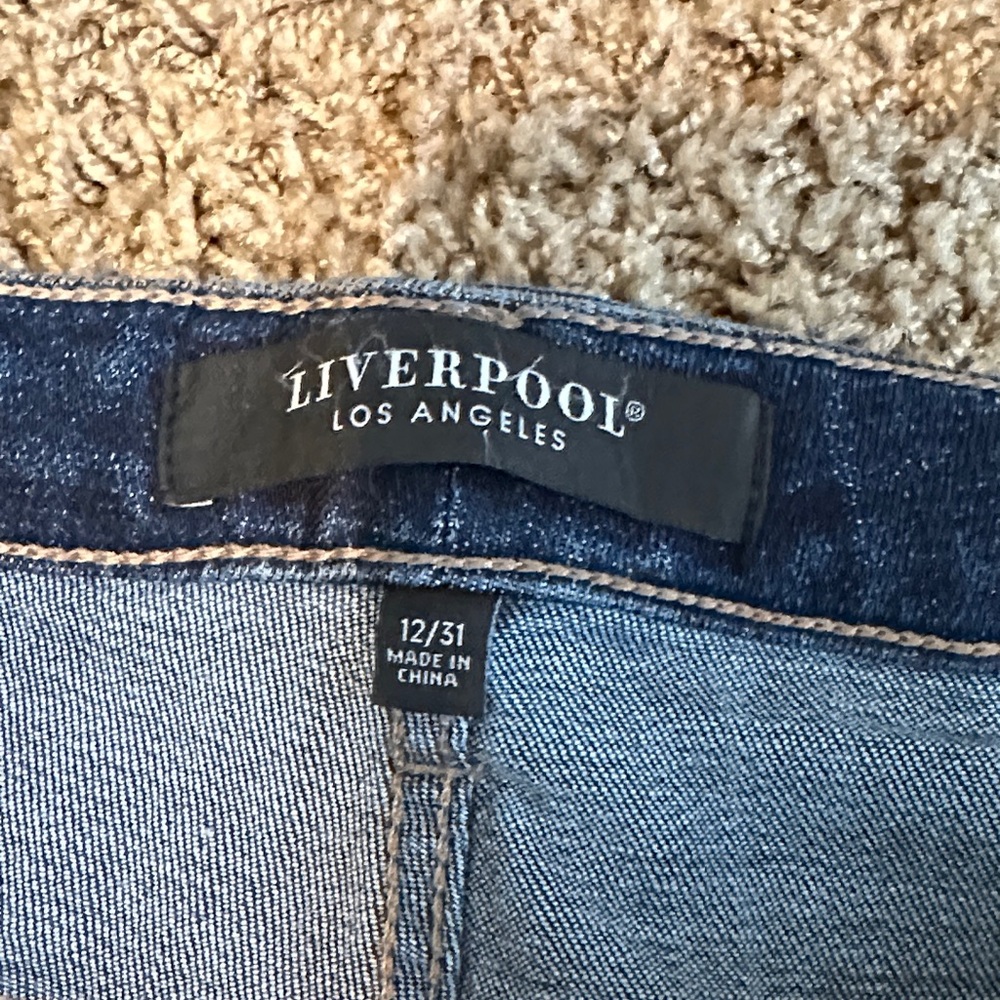 Liverpool Wide-Leg Denim Jeans Frayed Hem - Picture 3 of 4